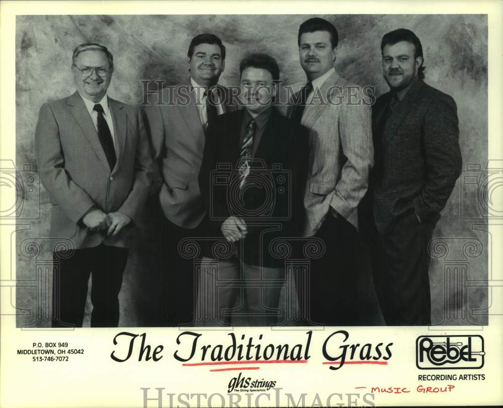 1995 Press Photo Members of the music group &quot;The Traditional Grass&quot; - hcp10957- Historic Images