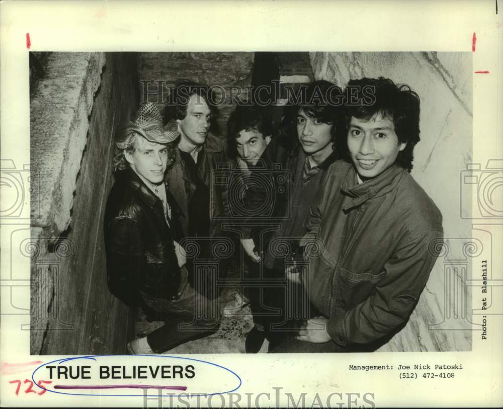 1987 Press Photo Members of the music group &quot;True Believers&quot; - hcp10978- Historic Images