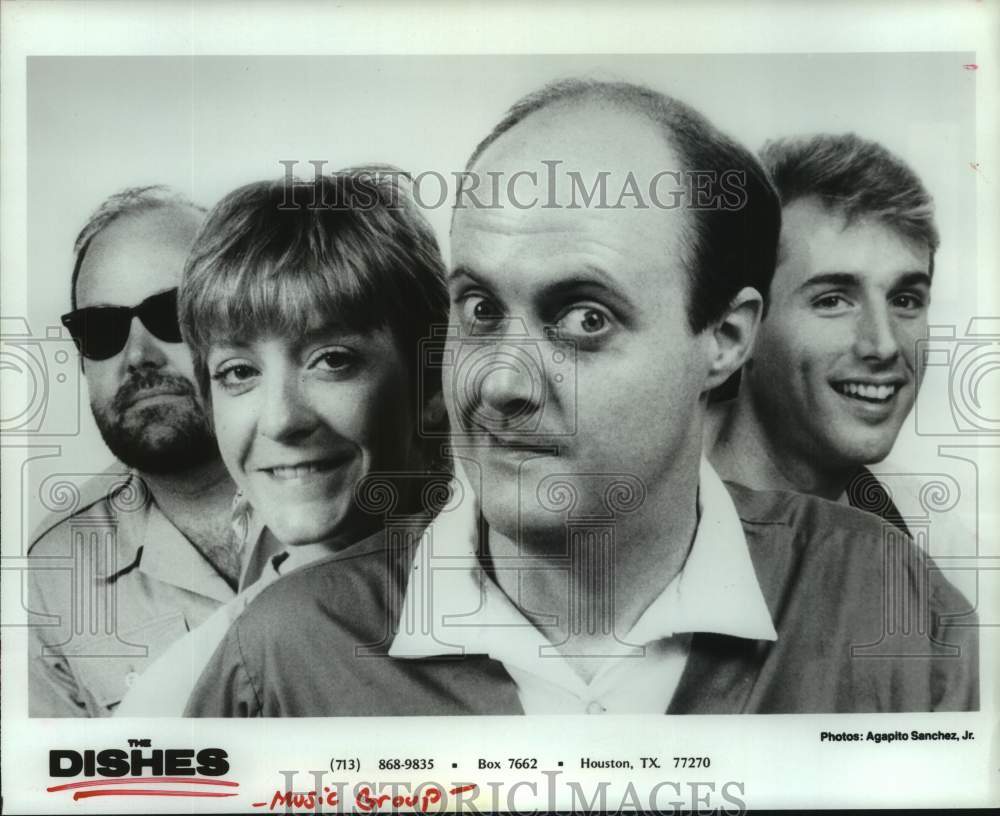 1987 Press Photo Members of the music group The Dishes - hcp11086- Historic Images