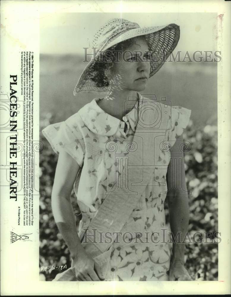 1984 Press Photo Sally Field in &quot;Places in the Heart&quot; movie scene - hcp11571- Historic Images