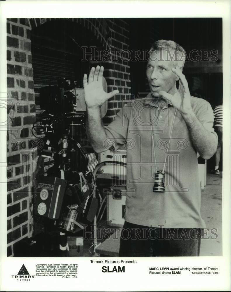 1998 Press Photo Marc Levin directs the movie &quot;Slam&quot; - hcp11668- Historic Images