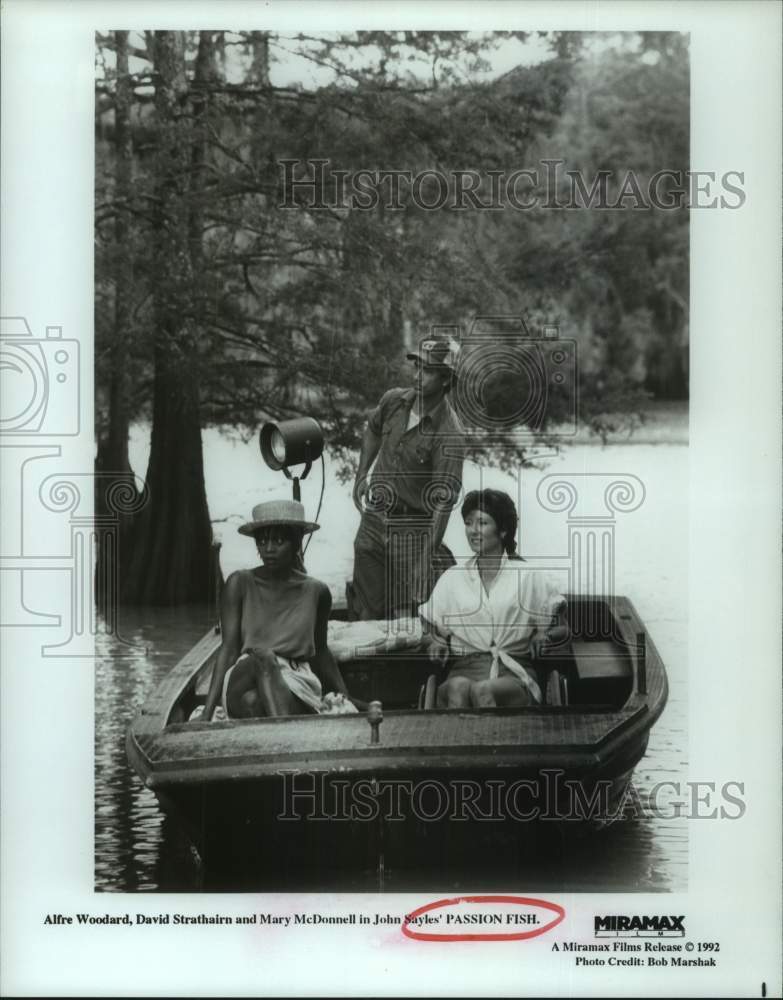 1992 Press Photo Actors during a scene from the movie Passion Fish - hcp11794- Historic Images