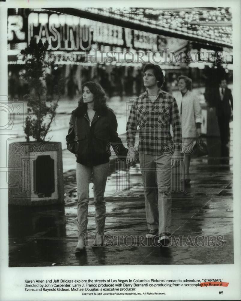 1984 Press Photo Karen Allen &amp; Jeff Bridges in Columbia&#39;s &quot;Starman&quot; - hcp11836- Historic Images