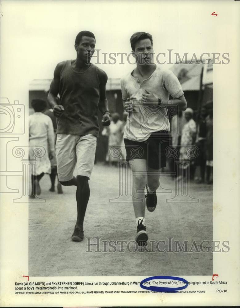 1992 Press Photo Actors Alois Moyo, Stephen Dorff in &quot;The Power of One&quot; Movie- Historic Images