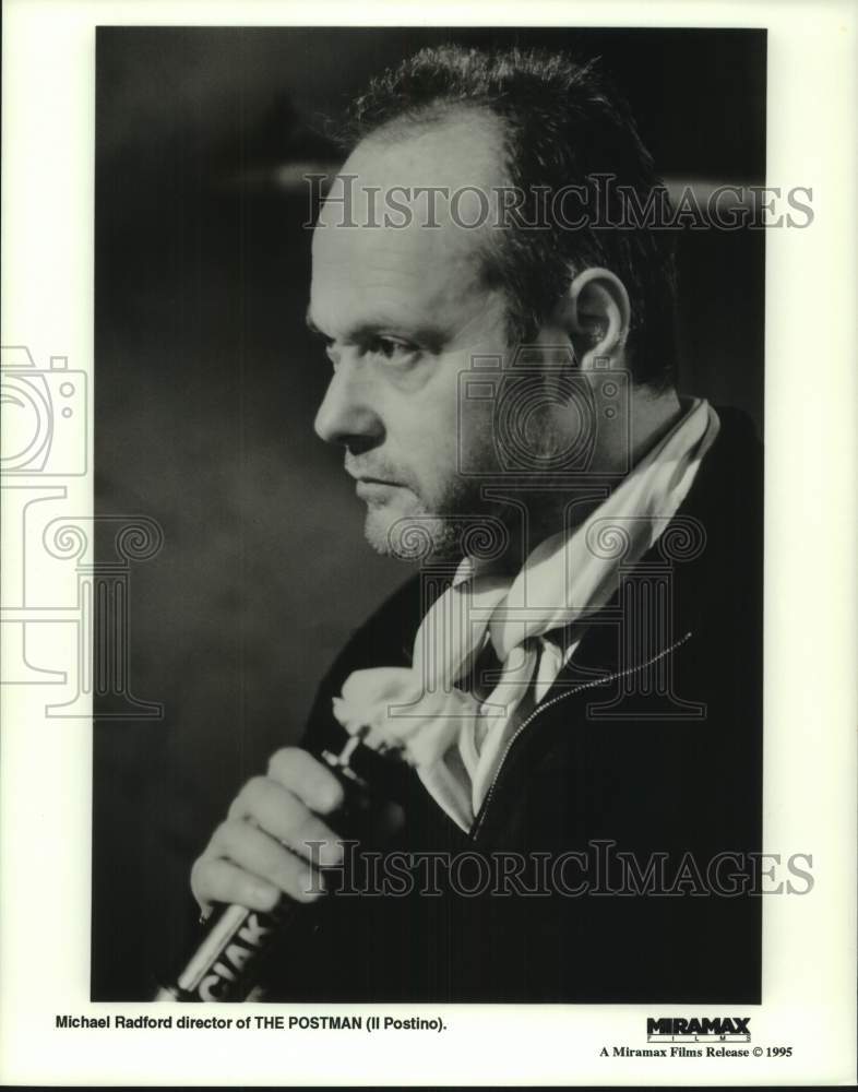 1995 Press Photo Michael Radford, Director of &quot;The Postman&quot; (Il Postino)- Historic Images