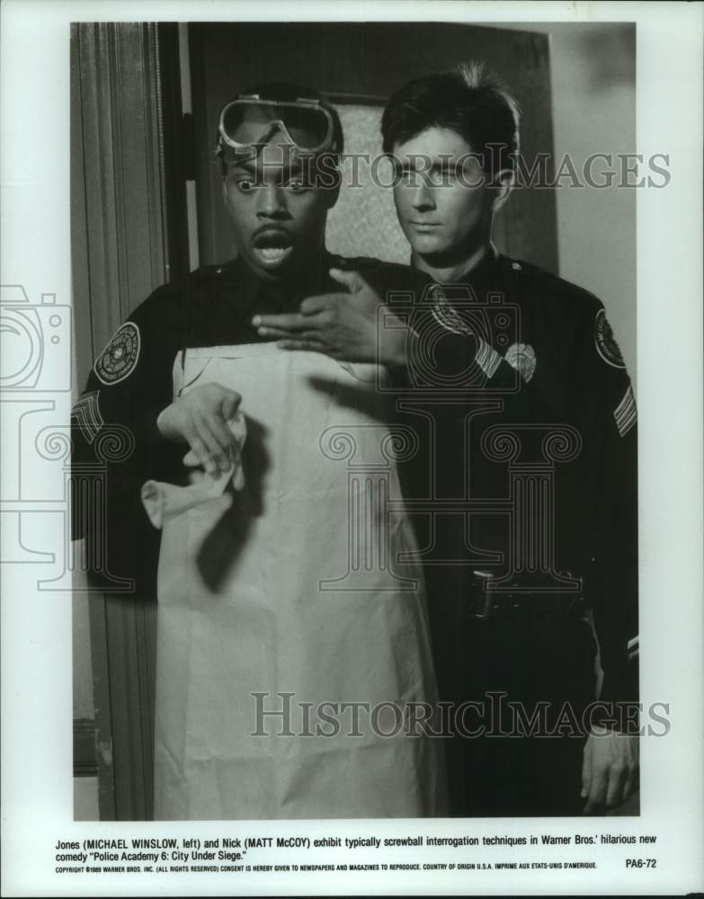 1988 Press Photo Scene from &#39;Police Academy 6: City Under Siege&#39; Movie- Historic Images