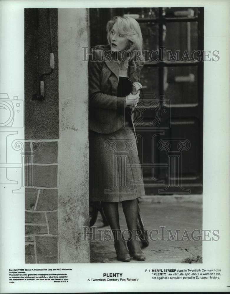 1985 Press Photo Actor Meryl Streep in &quot;Plenty&quot; Movie - hcp12019- Historic Images