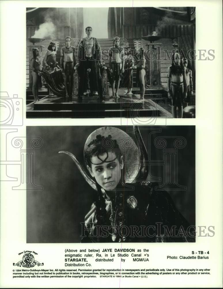 1994 Press Photo Scenes from &quot;Stargate&quot; Movie Starring Jaye Davidson - hcp12050- Historic Images