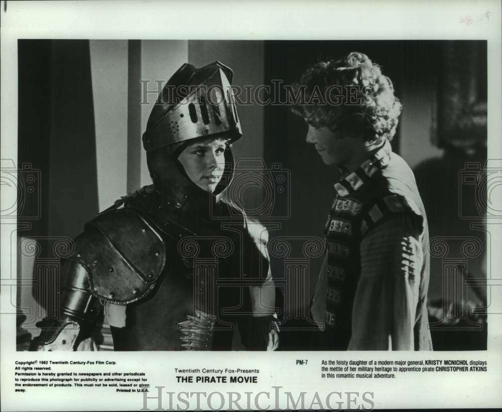 1982 Press Photo Actors Kristy McNichol, Christopher Atkins in The Pirate Movie- Historic Images