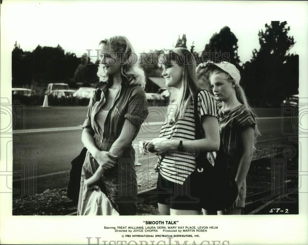 1985 Press Photo "Smooth Talk" movie scene - hcp12329- Historic Images