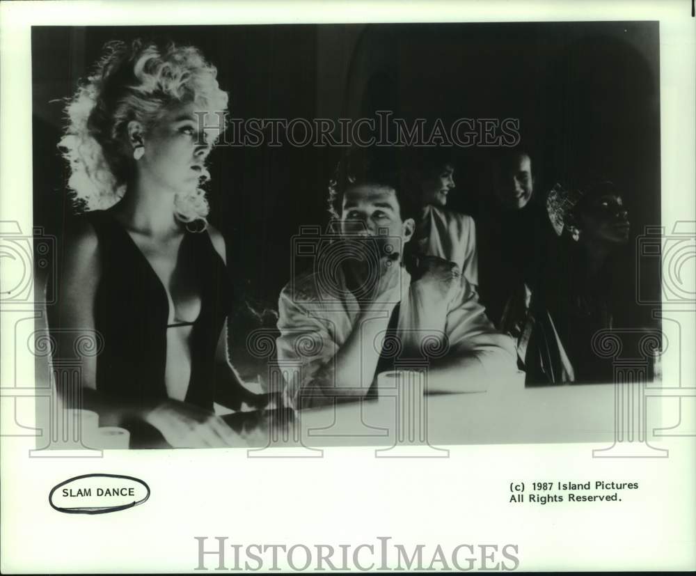 1987 Press Photo Bar scene from movie &quot;Slam Dance&quot; - hcp12342- Historic Images