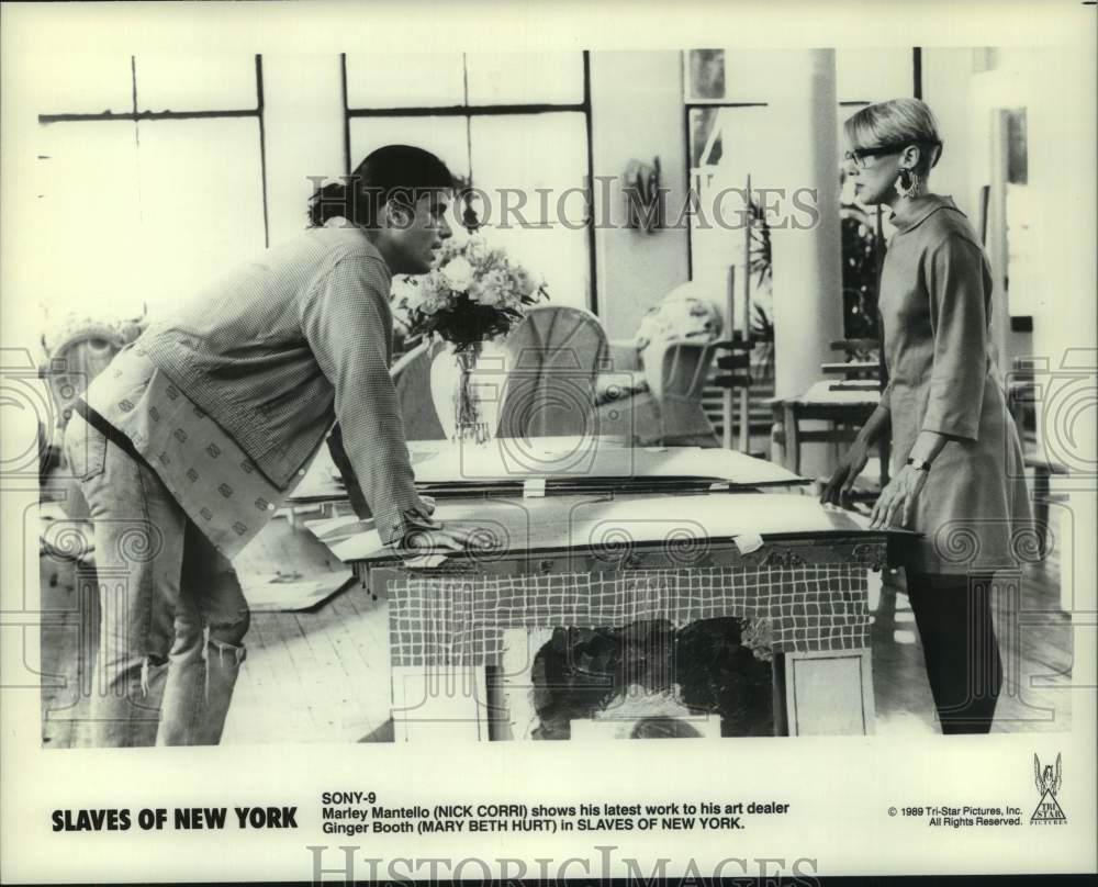 1989 Press Photo Nick Corri and Mary Beth Hurt in Scene from Slaves of New York- Historic Images