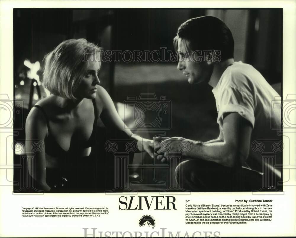 1993 Press Photo Sharon Stone &amp; William Baldwin star in &quot;Sliver&quot; - hcp12412- Historic Images