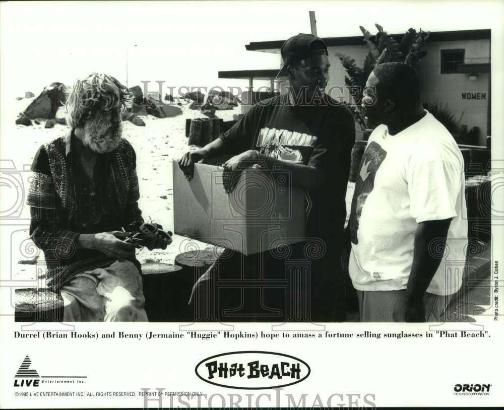 1995 Press Photo Brian Hooks, Jermaine "Huggie" Hopkins Star in "Phat Beach"- Historic Images