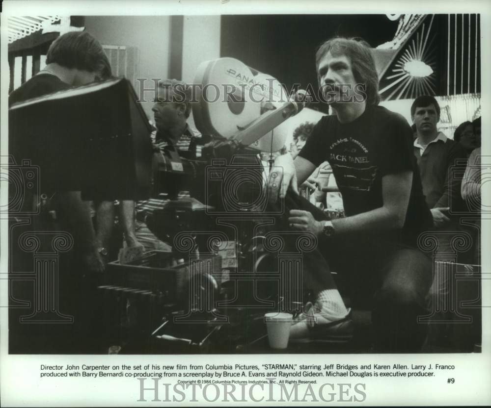 1984 Press Photo Director John Carpenter on Movie Set for &quot;Starman&quot; - hcp12460- Historic Images