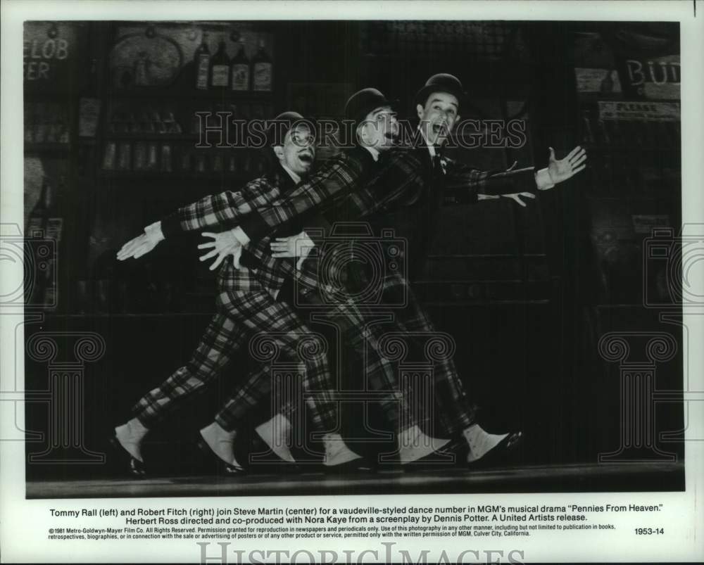 1981 Press Photo Tommy Rall and Robert Fitch with Steve Martin in Musical Drama- Historic Images