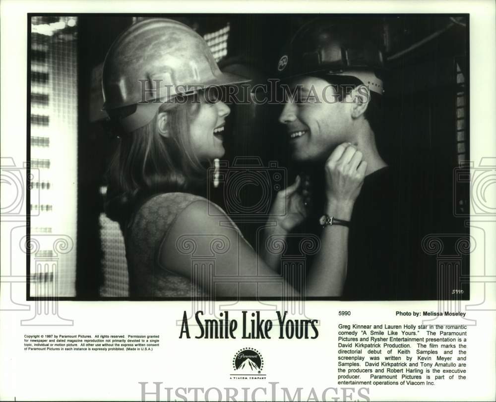 1997 Press Photo &quot;A Smile Like Yours&quot; Movie Scene - hcp12611- Historic Images