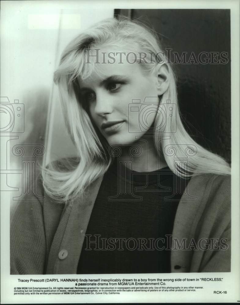 1984 Press Photo Daryl Hannah in &quot;Reckless&quot; Movie Scene - hcp12974- Historic Images