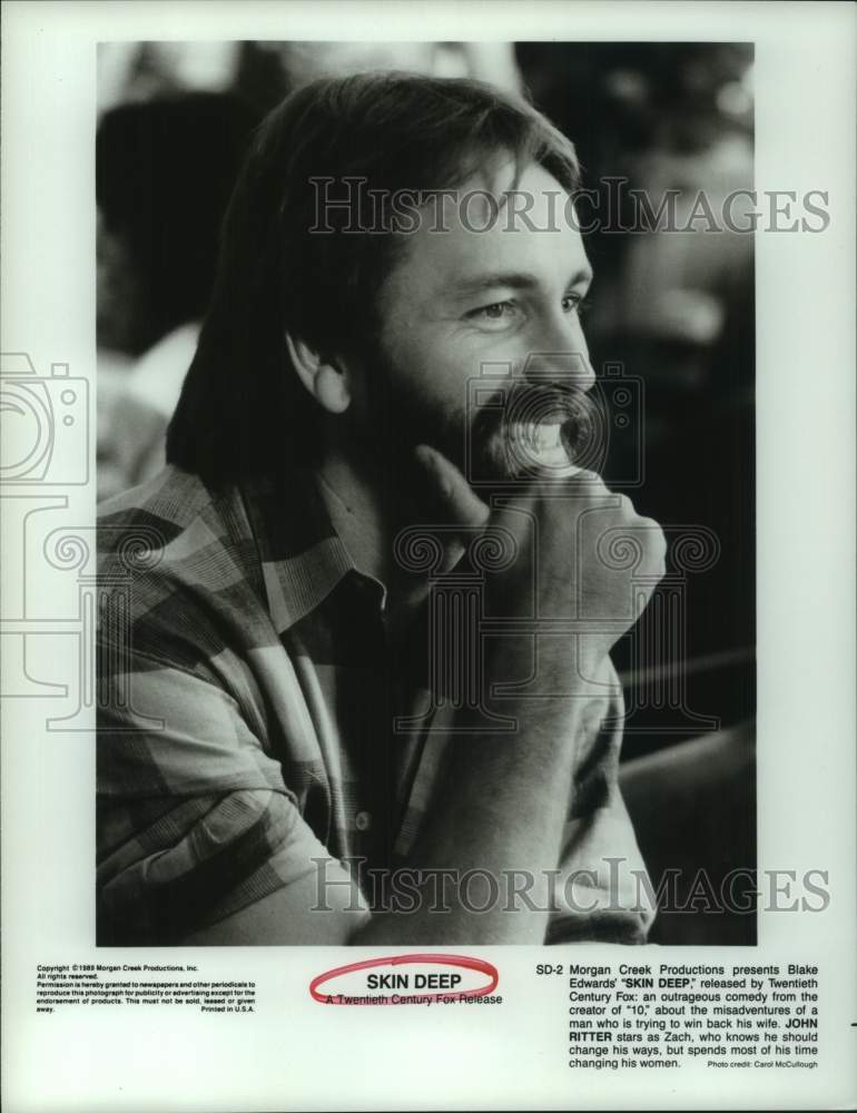 1989 Press Photo John Ritter in &quot;Skin Deep&quot; Movie - hcp13160- Historic Images