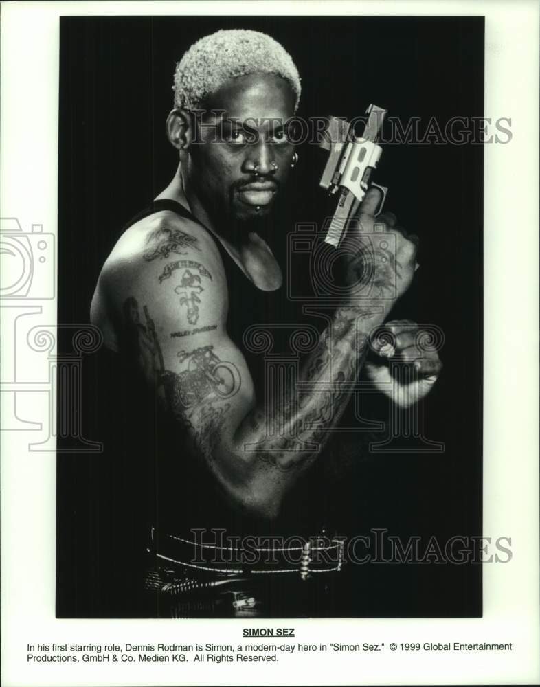 1999 Press Photo Dennis Rodman stars in &quot;Simon Sez&quot; - hcp13287- Historic Images