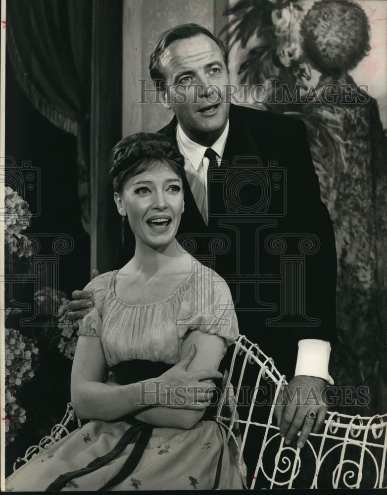 1962 Press Photo Jeannie Carson, John Van Dreelen in Broadway's "Sound of Music"
