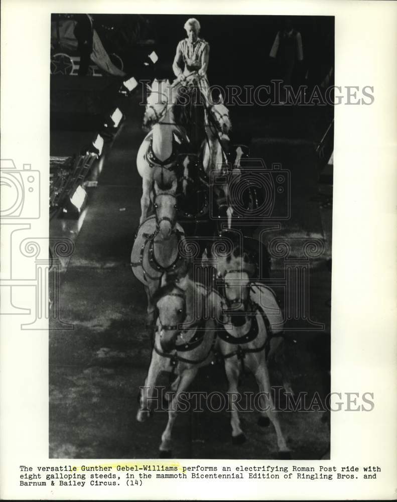 1979 Press Photo Circus Trainer Gunther Gebel-Williams with Horses - hcp44440- Historic Images