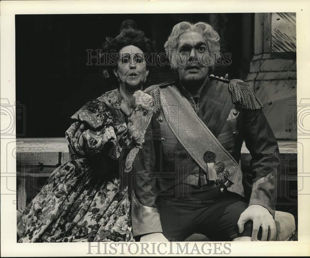 1973 Press Photo Beverly Evans and Spiro Malas in "Daughter" - hcp45941