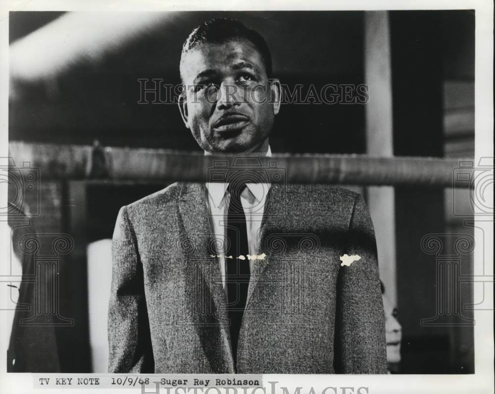 1968 Press Photo Boxer Sugar Ray Robinson - hcp47013- Historic Images