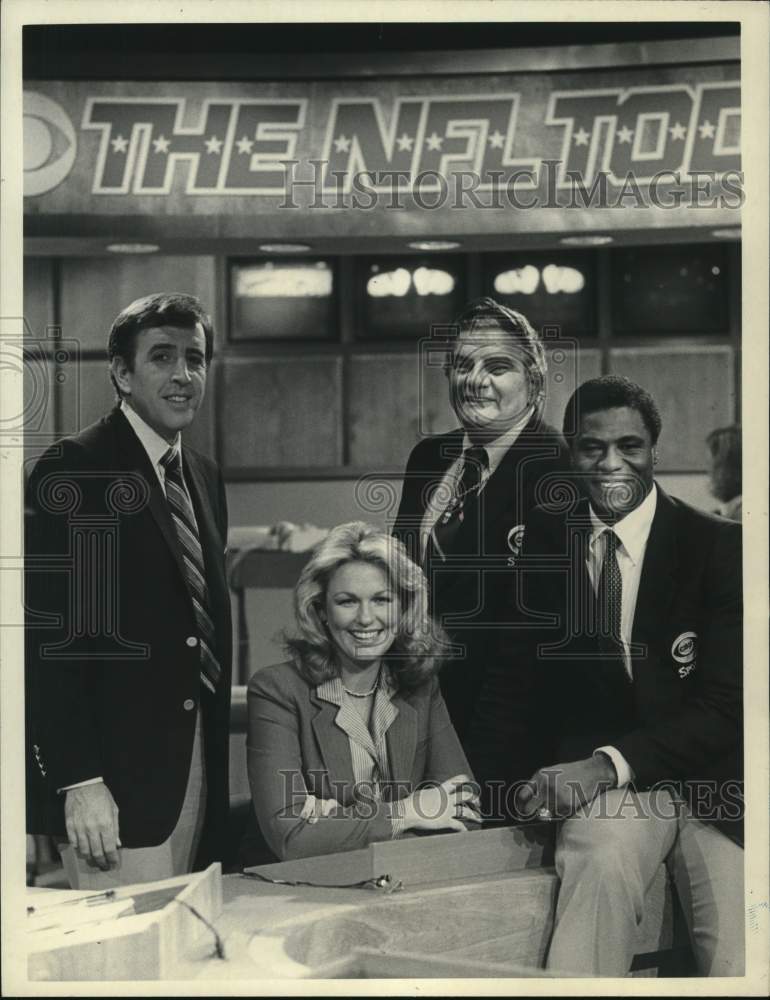 1984 Press Photo CBS Morning News team. - hcp48557- Historic Images