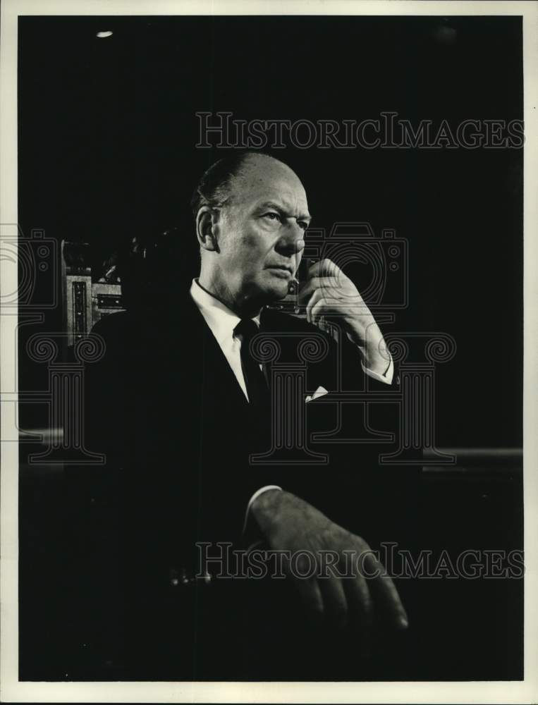 1966 Press Photo Sir John Gielgud stars in Ages of Man, on CBS Television.