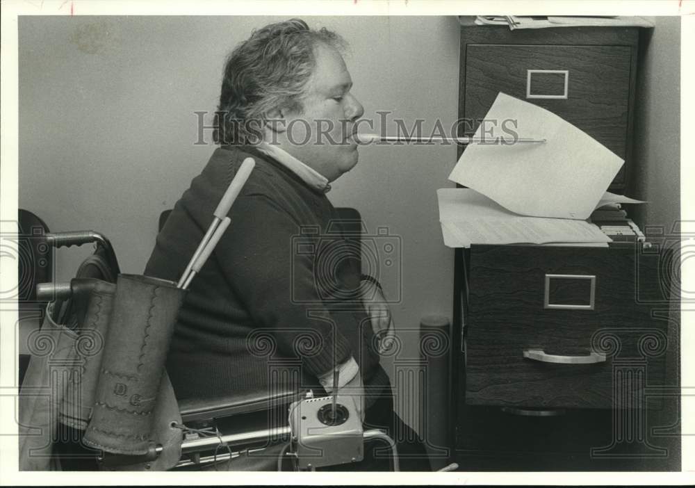 1983 Press Photo Don Grazier, Director Houston Center for Independent Living