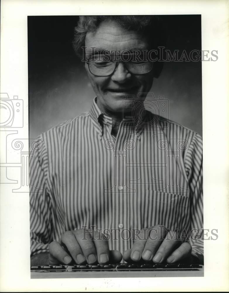 1986 Press Photo Leon Hale, Houston Chronicle Columnist - hcp57542