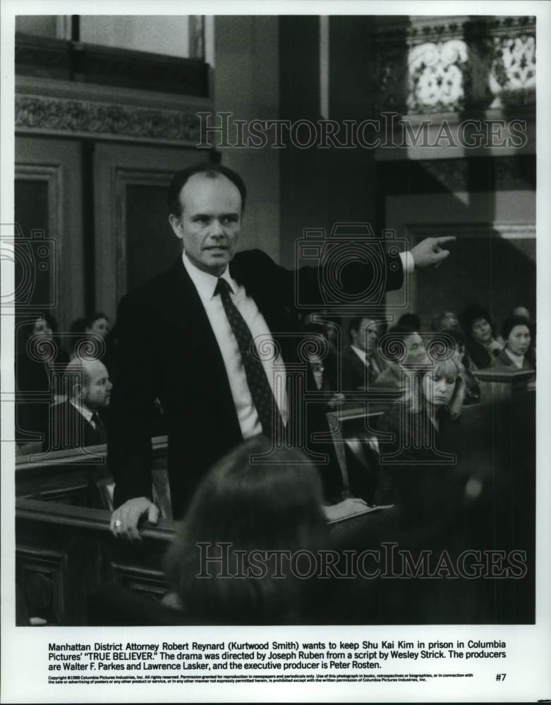 1988 Press Photo Kurtwood Smith in &quot;True Believer&quot; - hcp62938- Historic Images