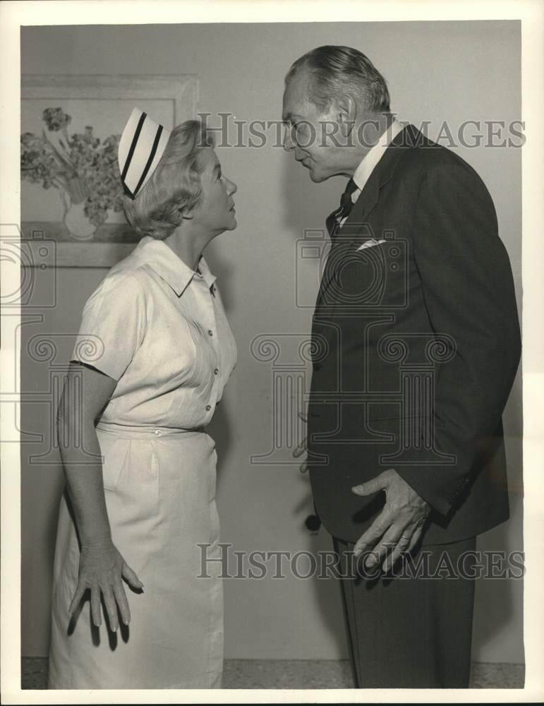 1963 Press Photo Actor Raymond Massey, Claire Trevor on "Dr. Kildare"