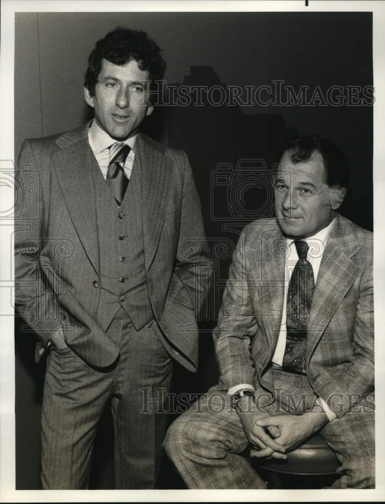 1975 Press Photo Barry Newman, F. Lee Bailey in &quot;Petrocelli&quot; - hcp72266- Historic Images