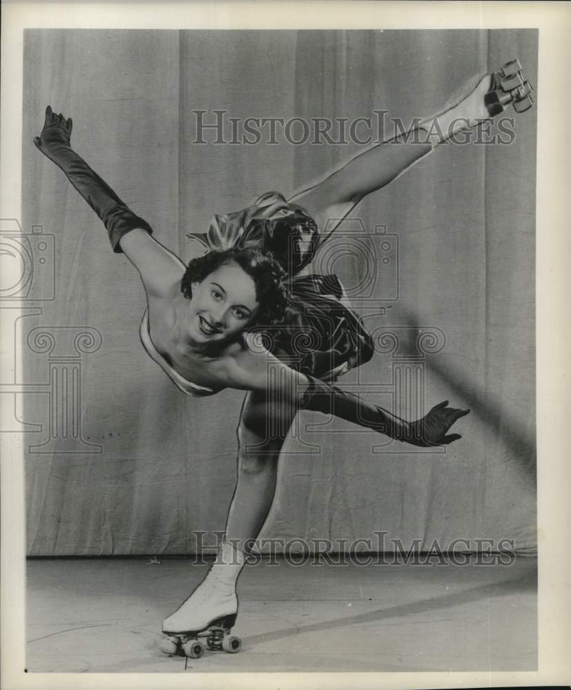 Press Photo Roller skater Nancy Lee Parker - hcp75798- Historic Images