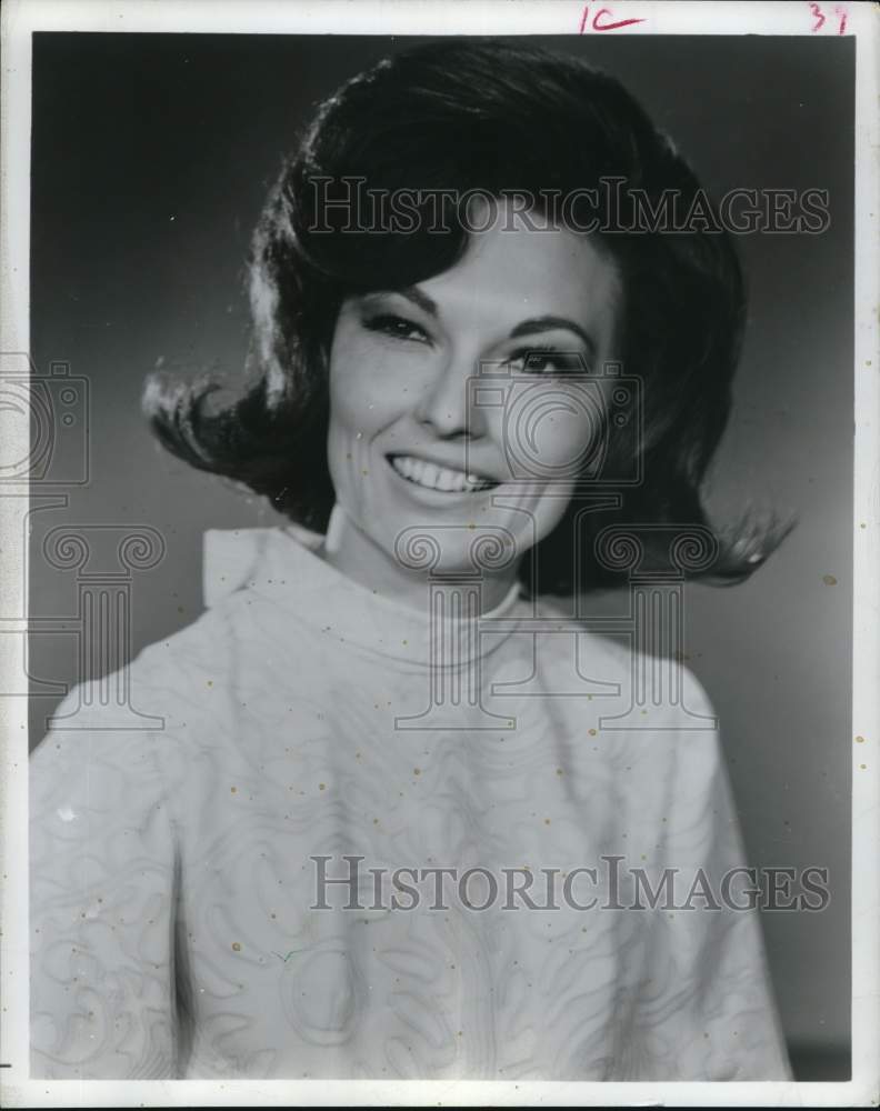 1971 Press Photo Joy Noufer, Co-Hostess of KHOU-TVÃ¢â‚¬s "Morning Show"