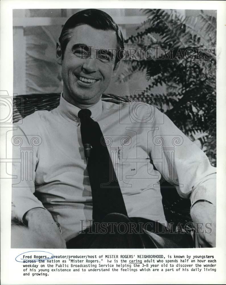 Press Photo Fred Rogers, Host of "Mister Rogers' Neighborhood" - hcp85270- Historic Images