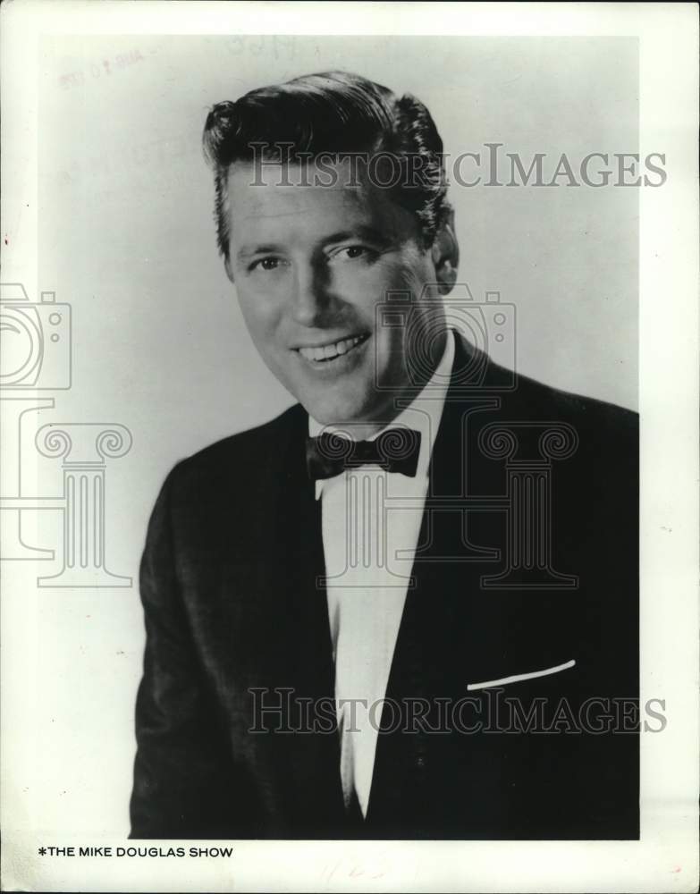 1968 Press Photo Singer Gordon MaCrae to host &quot;The Mike Douglas Show.&quot;- Historic Images