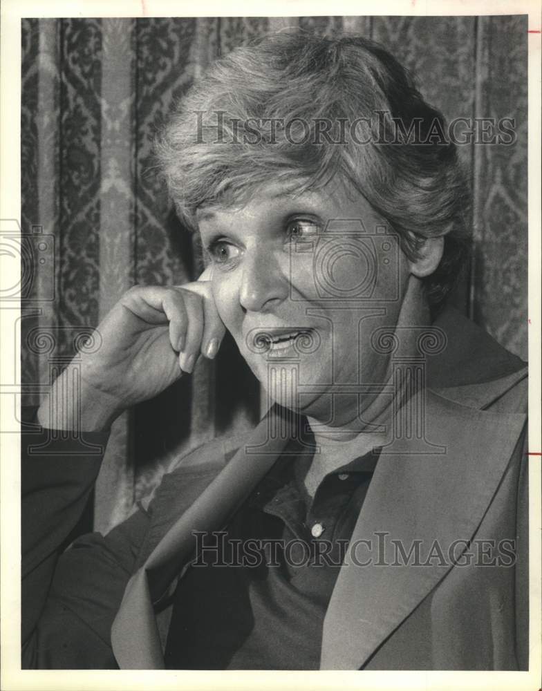 1981 Press Photo Author Dorothy Uhnak - hcp98477- Historic Images