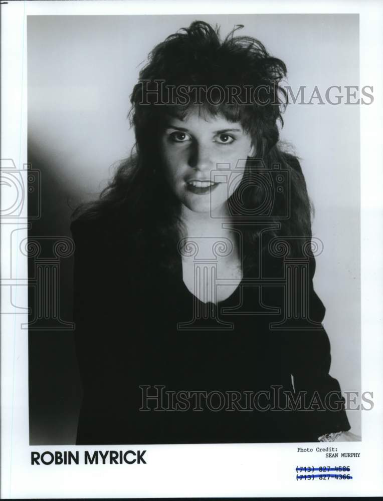 1990 Press Photo Entertainer Robin Myrick - hcq00282- Historic Images