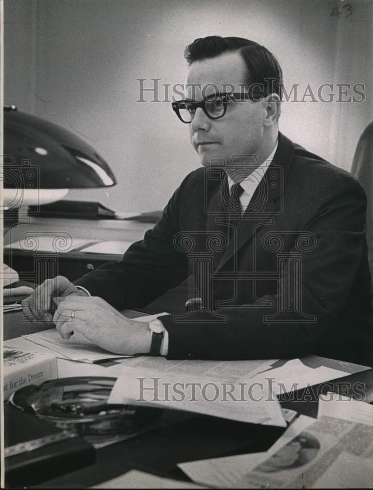 1969 Press Photo Bill D. Moyers, Aide for President Lyndon B. Johnson- Historic Images