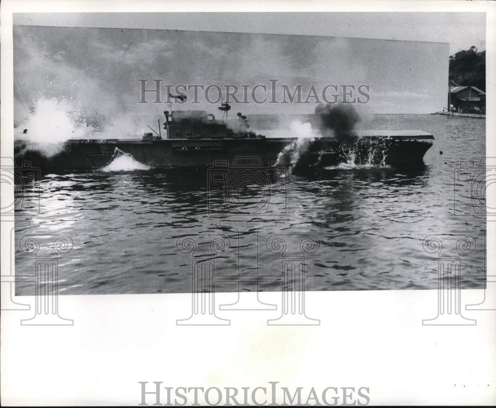 Press Photo Carrier Ship Yorktown Near Midway in "Tora, Tora, Tora" - hcq05236