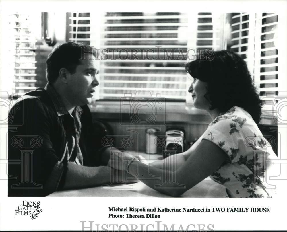 Press Photo Michael Rispoli and Katherine Narducci in &quot;Two Family House&quot;- Historic Images