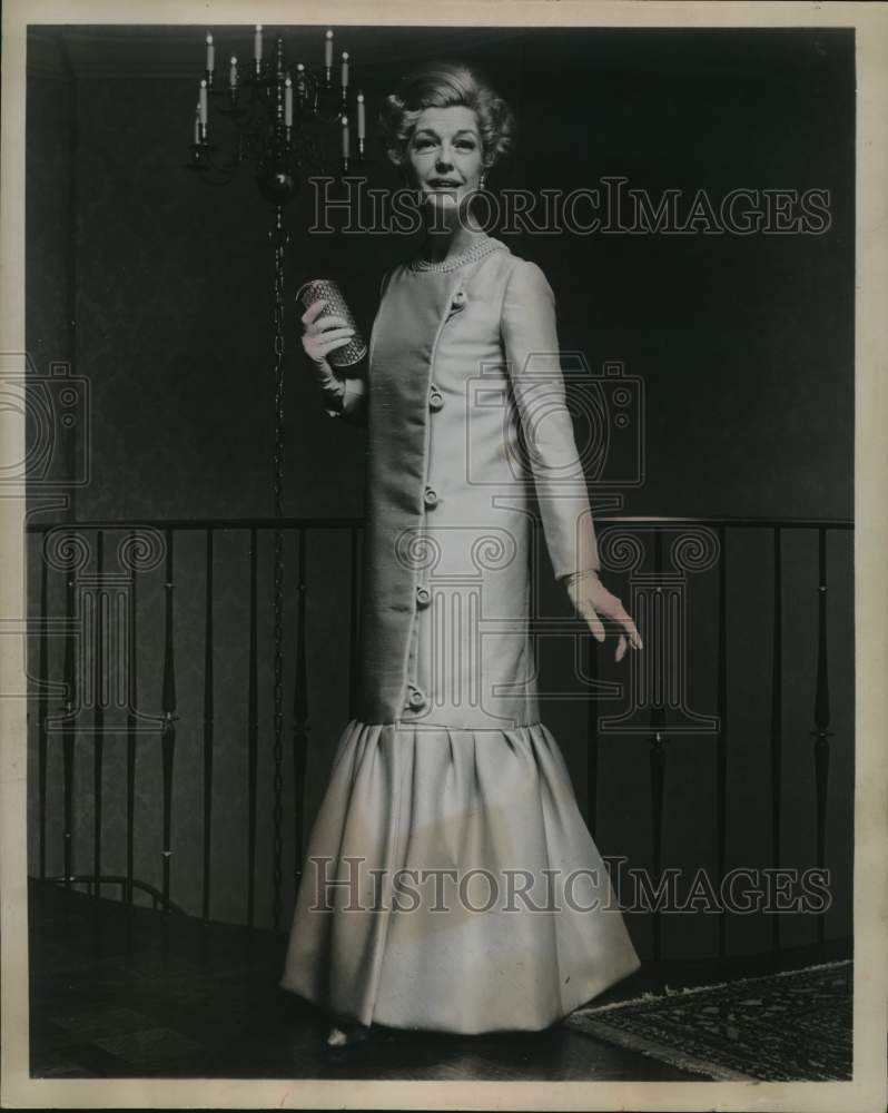 1967 Press Photo Actress Anita Louise - hcq06574- Historic Images
