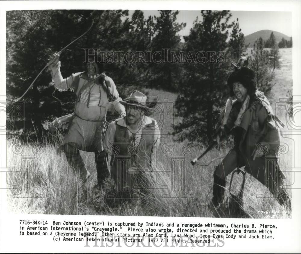 1977 Press Photo Ben Johnson &amp; Charles B. Pierce in &quot;Grayeagle&quot; Movie- Historic Images