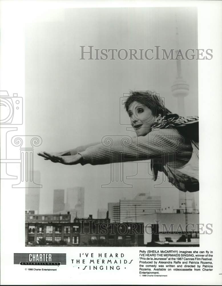 1988 Press Photo Sheila McCarthy in "I've Heard the Mermaids Singing" Movie