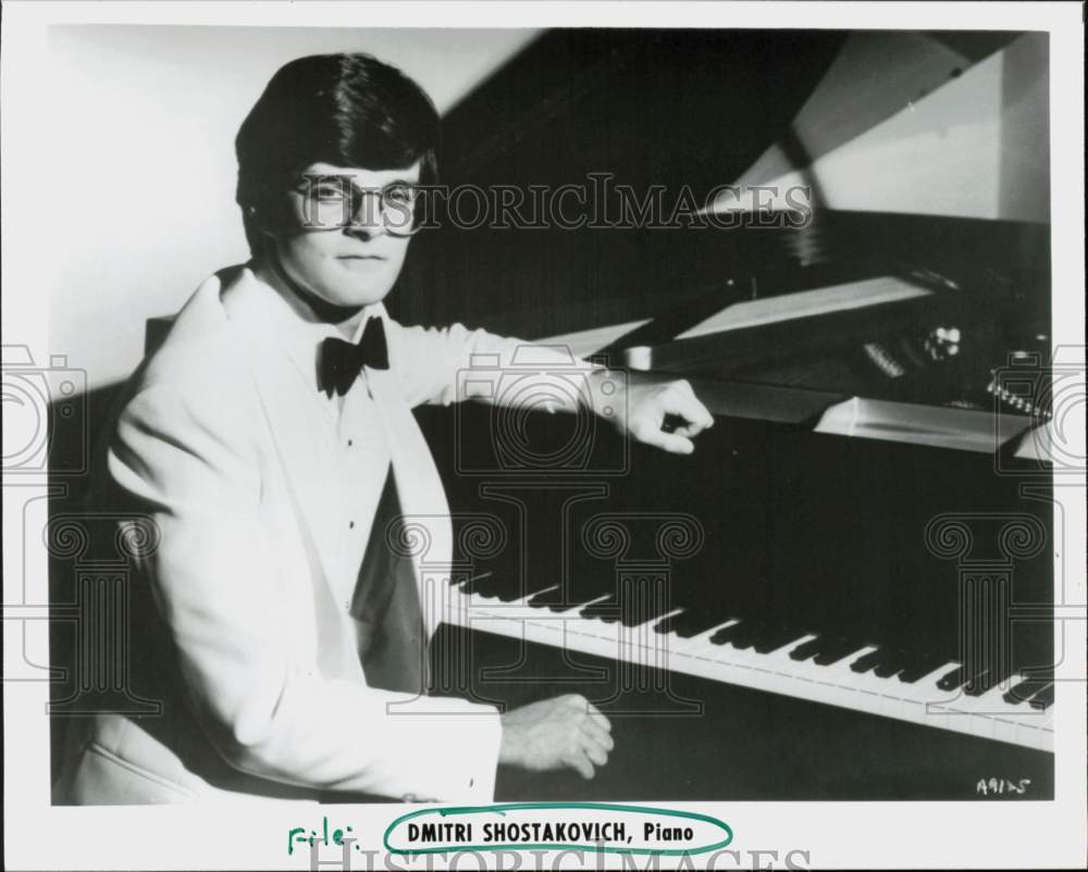 1984 Press Photo Dmitri Shostakovich, Piano - hcq45083- Historic Images