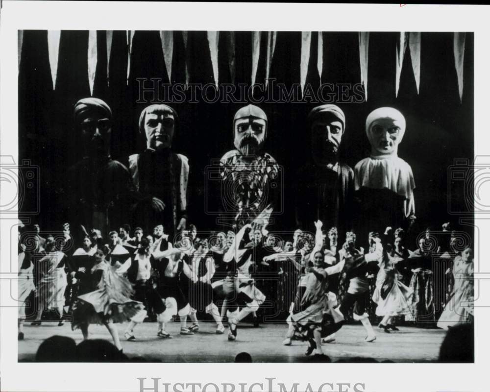 1988 Press Photo Scene from &quot;All New Antologia De La Zarzuela&quot; - hcq45101- Historic Images