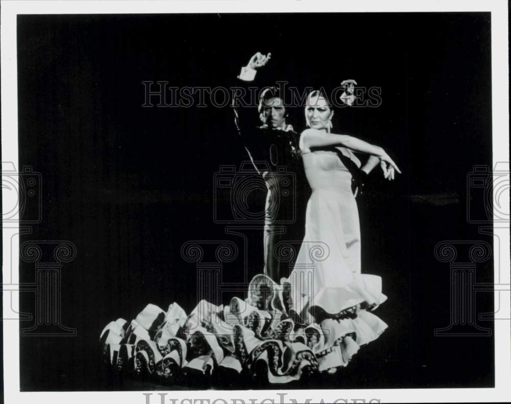 1988 Press Photo Dancers in Scene from &quot;All New Antologia De La Zarzuela&quot;- Historic Images